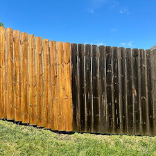 Top-Quality-Fence-Cleaning-Performed-in-Warrenton-Mo 2
